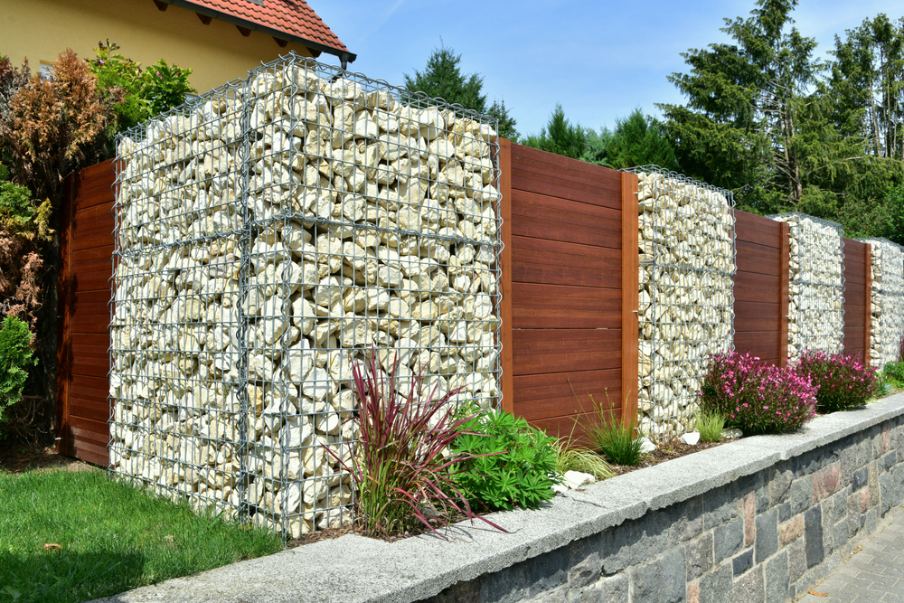 pose de clôture de jardin moderne